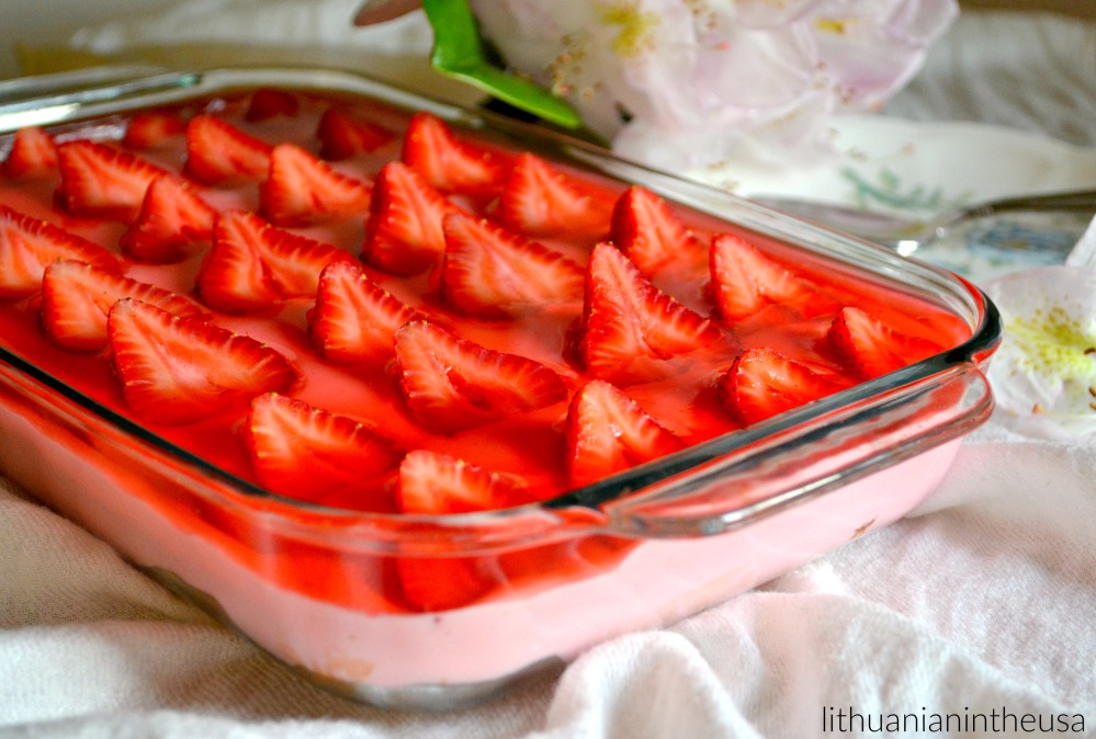 Strawberry jello cake (12) 1
